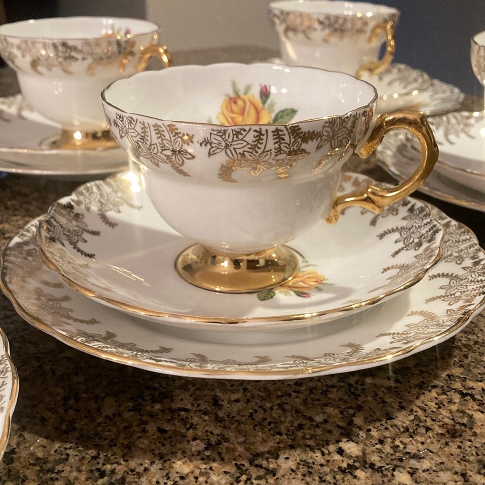 Vintage Rosina Bone China Set of 6 cups, saucers and side plates